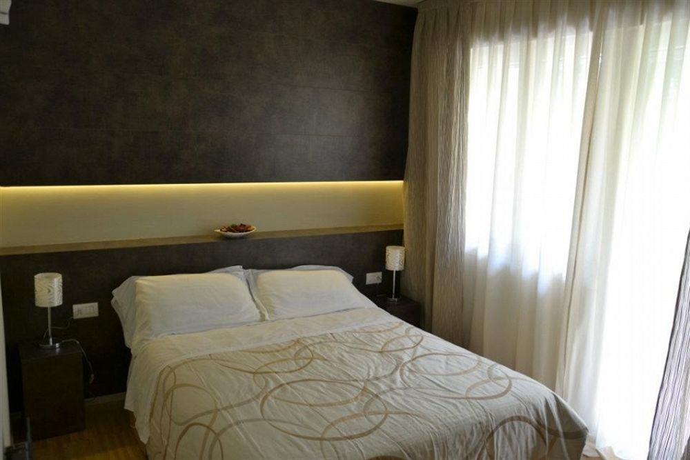 Albergo Ristorante Protti Каттоліка Екстер'єр фото
